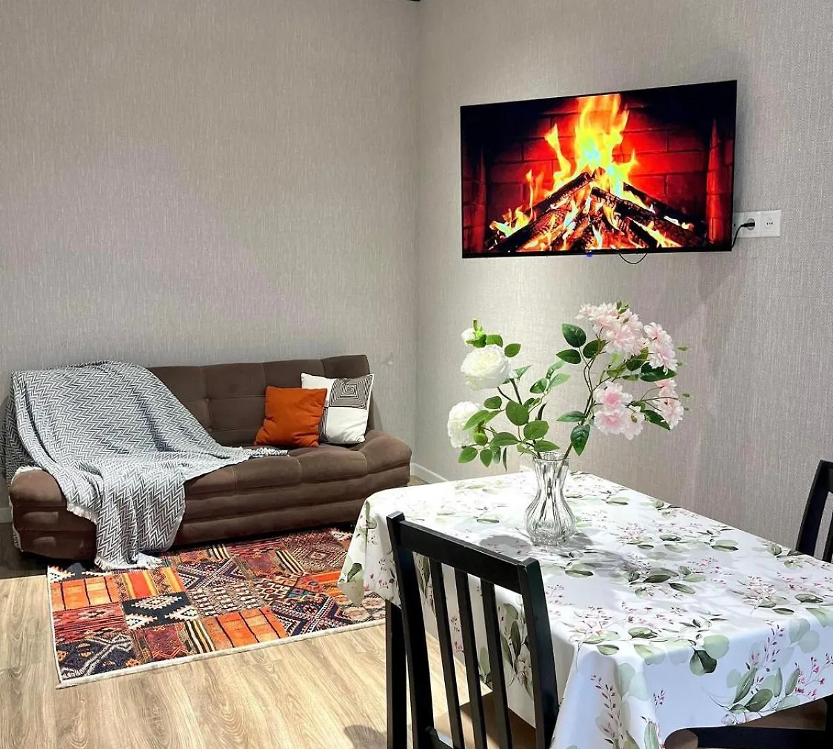 Dastur Lux Cinema Астана Апартаменты